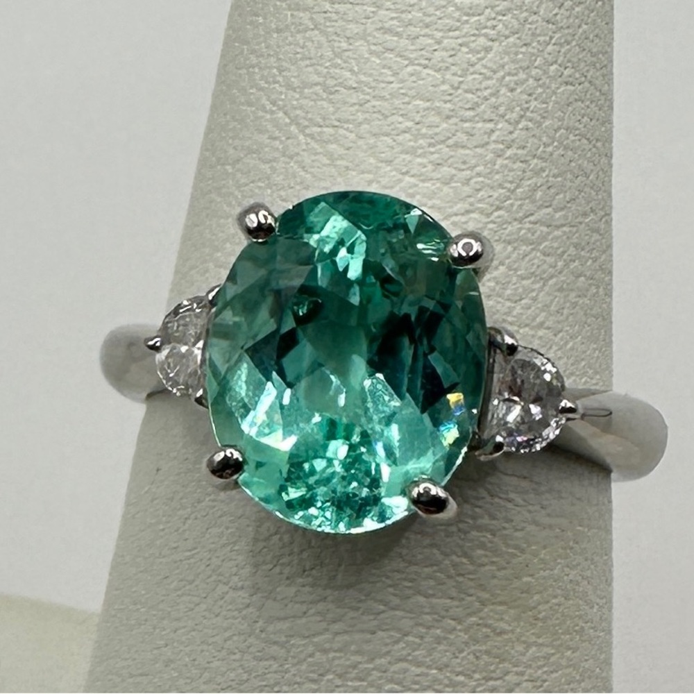 3.99 ct.  PARAIBA TOURMALINE colorless Half moon cut DIAMONDS 950 PLATINUM ring